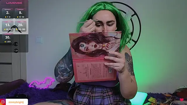 Emmybrightj  online show from October 28, 2025, 2:34 am