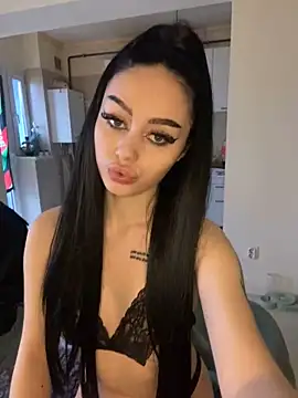 Gya Rue online show from March 2, 2025, 9:32 am