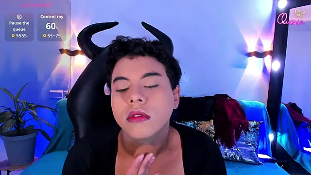 Emili Roux online show from July 26, 2026, 11:17 am