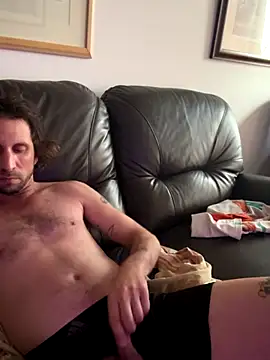 Snapshot of mackshaft4711 chatting on November 13, 2025, 4:11 pm mackshaft4711 online show from November 13, 2025, 4:11 pm