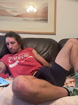 Snapshot of mackshaft4711 chatting on October 24, 2025, 8:35 am mackshaft4711 online show from October 24, 2025, 8:35 am