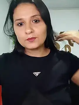 Snapshot of elena_jonees chatting on October 10, 2025, 7:47 pm elena jonees online show from October 10, 2025, 7:47 pm