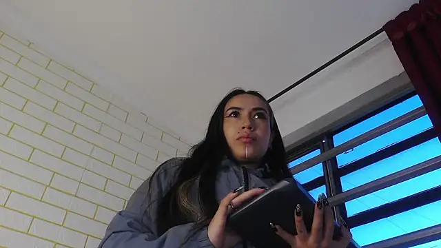 Snapshot of NYX1126 chatting on November 7, 2025, 1:04 pm NYX1126 online show from November 7, 2025, 1:04 pm