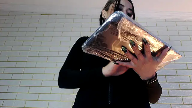 Snapshot of NYX1126 chatting on November 15, 2025, 12:53 pm NYX1126 online show from November 15, 2025, 12:53 pm