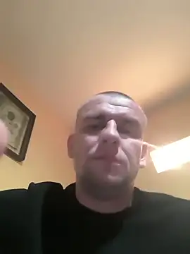 Snapshot of Regularfucker28 chatting on March 8, 2026, 12:27 am Regularfucker28 online show from March 8, 2026, 12:27 am
