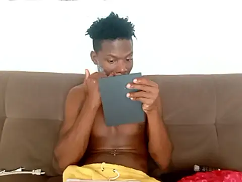 DalianHR33 online show from January 16, 2026, 9:19 pm