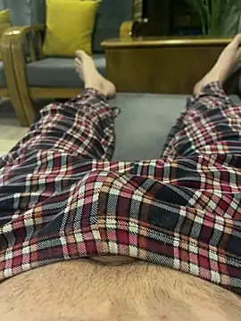 gentleman knight007 online show from February 25, 2025, 3:31 am
