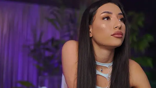 GinaValentinna online show from March 21, 2026, 8:13 pm