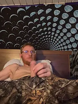 luv2cum7491 online show from December 5, 2024, 8:28 pm