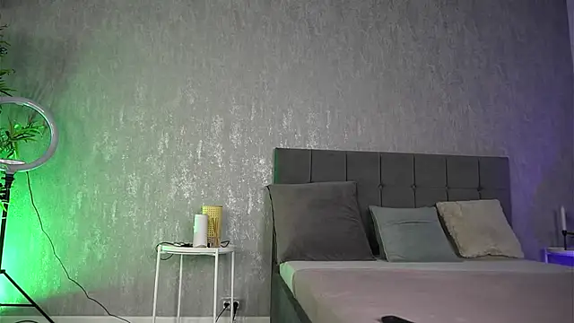 Snapshot of KatelynSparks chatting on October 21, 2025, 5:40 am KatelynSparks online show from October 21, 2025, 5:40 am