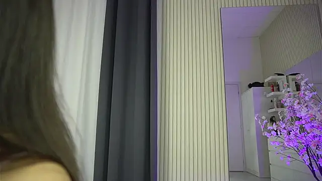 KatelynSparks online show from June 20, 2026, 4:28 am