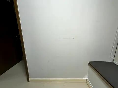 Snapshot of asiajustin11 chatting on October 31, 2025, 10:23 am asiajustin11 online show from October 31, 2025, 10:23 am