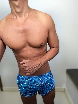 asiajustin11 online show from June 7, 2026, 9:53 pm
