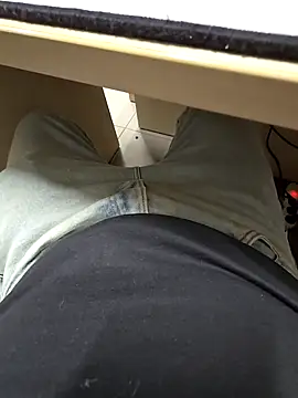 Ibag01 online show from September 23, 2025, 4:03 pm