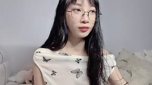 Lili-2 online show from July 3, 2026, 5:30 pm