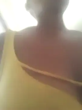 Snapshot of Feathergal69_ chatting on February 20, 2025, 9:11 am Feathergal69 online show from February 20, 2025, 9:11 am