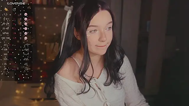 Snapshot of EmmaKittyCat chatting on February 26, 2026, 8:31 pm EmmaKittyCat online show from February 26, 2026, 8:31 pm