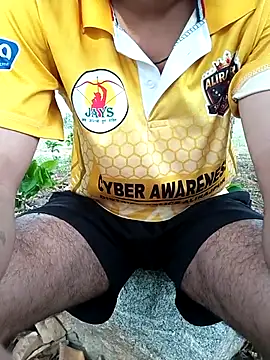 Snapshot of Piyush_2024 chatting on July 10, 2026, 1:38 am Piyush 2024 online show from July 10, 2026, 1:38 am