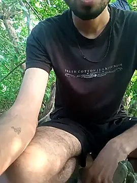 Snapshot of Piyush_2024 chatting on October 11, 2025, 1:28 am Piyush 2024 online show from October 11, 2025, 1:28 am