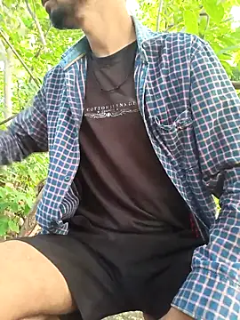 Snapshot of Piyush_2024 chatting on October 16, 2025, 1:25 am Piyush 2024 online show from October 16, 2025, 1:25 am