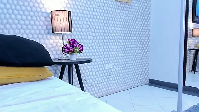 Snapshot of Makena_gh chatting on March 22, 2025, 10:17 am Makena gh online show from March 22, 2025, 10:17 am