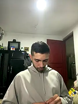 Jestebanano online show from December 23, 2025, 6:45 am