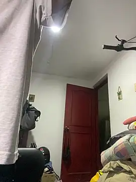 Jestebanano online show from December 22, 2025, 4:12 am