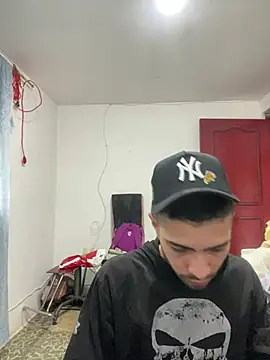 Jestebanano online show from February 10, 2026, 1:21 pm