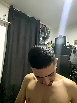 Jestebanano online show from December 18, 2025, 5:12 am