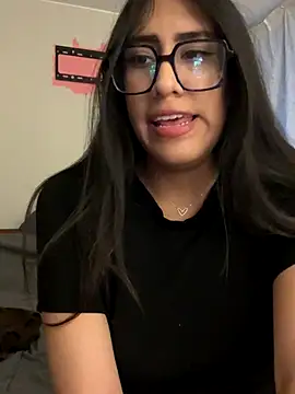 AleFantasy0001 online show from October 7, 2025, 2:45 am