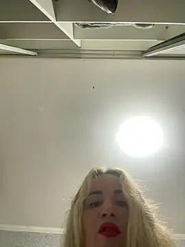 andressagdias online show from December 7, 2024, 7:05 pm