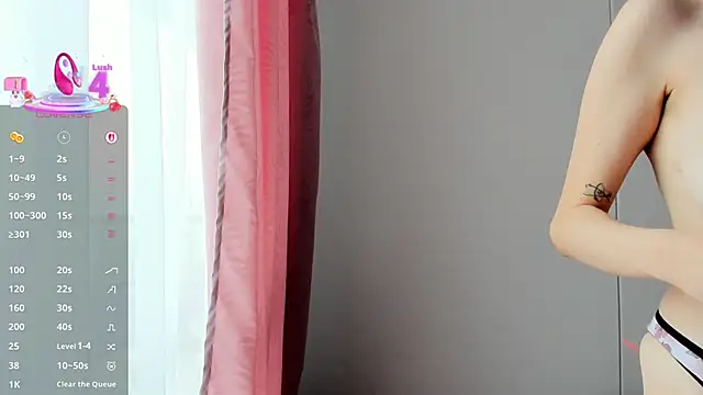 Snapshot of Electraa_fox chatting on March 17, 2025, 5:38 pm Electraa fox online show from March 17, 2025, 5:38 pm