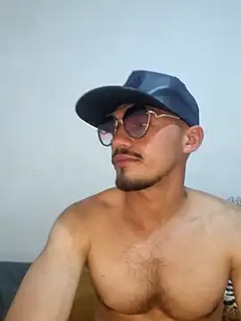 coqueto1210 online show from September 23, 2025, 6:26 pm