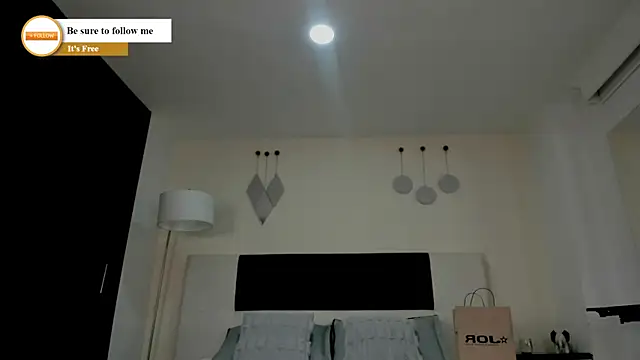 Snapshot of MattDevon chatting on December 14, 2025, 4:40 am MattDevon online show from December 14, 2025, 4:40 am