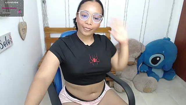 Snapshot of _africax chatting on February 16, 2025, 11:39 pm africax online show from February 16, 2025, 11:39 pm
