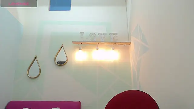 Snapshot of Mia-kalinfa chatting on January 30, 2025, 12:27 pm Mia-kalinfa online show from January 30, 2025, 12:27 pm
