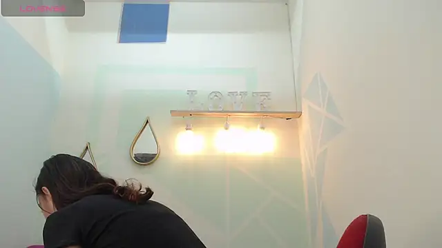 Snapshot of Mia-kalinfa chatting on February 4, 2025, 12:11 pm Mia-kalinfa online show from February 4, 2025, 12:11 pm