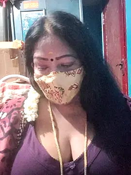 Snapshot of maniisha chatting on July 22, 2026, 4:20 pm maniisha online show from July 22, 2026, 4:20 pm