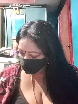 Snapshot of maniisha chatting on June 29, 2026, 4:28 pm maniisha online show from June 29, 2026, 4:28 pm