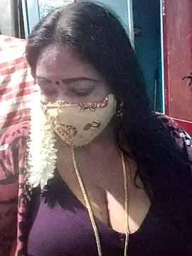 Snapshot of maniisha chatting on July 28, 2026, 7:39 pm maniisha online show from July 28, 2026, 7:39 pm