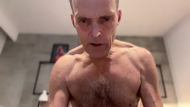 Snapshot of TowaFreespirit chatting on December 24, 2024, 11:22 pm TowaFreespirit online show from December 24, 2024, 11:22 pm