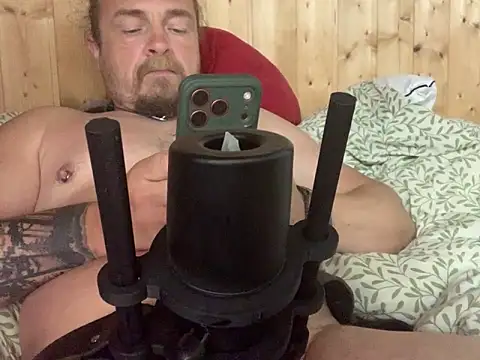 ThoseCrazyGermans online show from May 25, 2026, 5:07 am