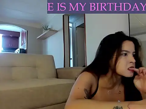 AmandaCallum online show from June 15, 2026, 3:12 pm