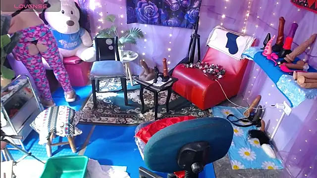 bigassruby45 online show from May 3, 2026, 1:58 pm