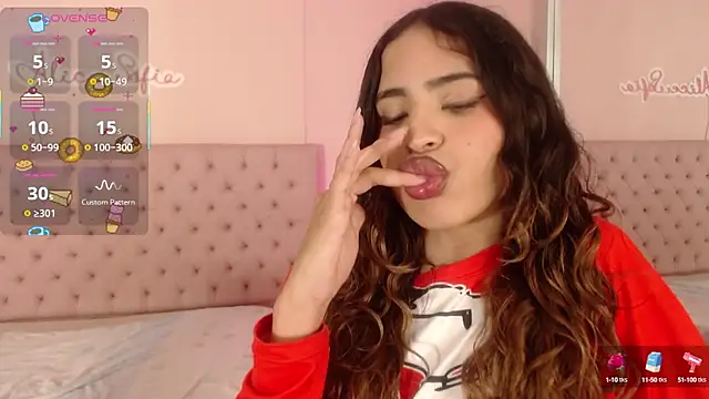 alice sofia online show from October 13, 2025, 1:07 am