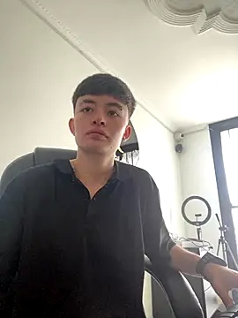 nico 18x online show from December 16, 2025, 7:51 pm