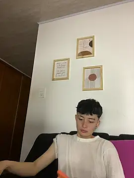 nico 18x online show from February 21, 2025, 9:00 pm