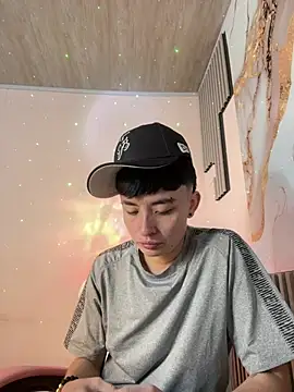 nico 18x online show from February 3, 2026, 7:41 pm