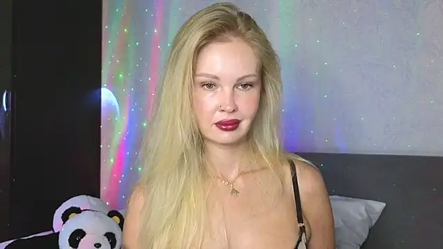 Snapshot of Erotic_Ann chatting on July 26, 2026, 2:51 am Erotic Ann online show from July 26, 2026, 2:51 am