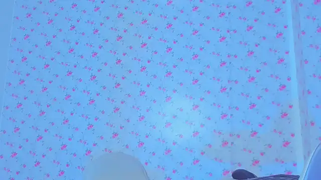 Snapshot of StassieBell chatting on September 20, 2025, 12:37 am StassieBell online show from September 20, 2025, 12:37 am